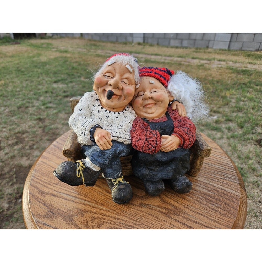 Vtg Happy Plus Sz Elder Christmas Elf Gnome Couple on Bench Napping Pipe Dimples